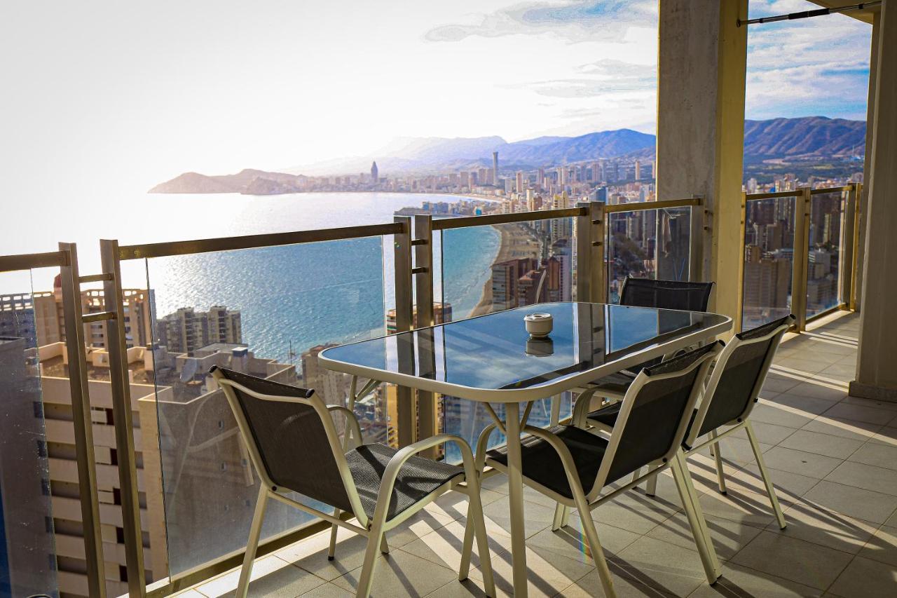 Mirador Del Mediterraneo Бенидорм Екстериор снимка