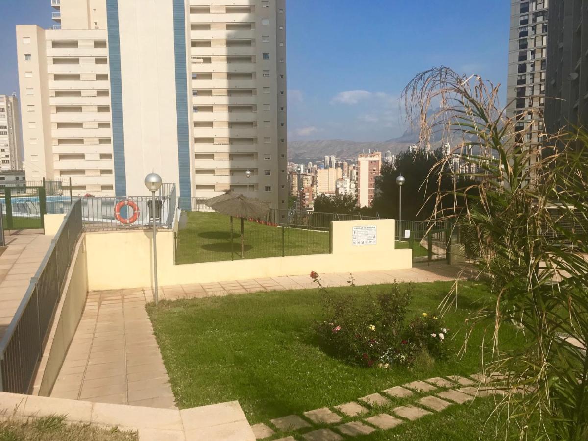 Mirador Del Mediterraneo Бенидорм Екстериор снимка